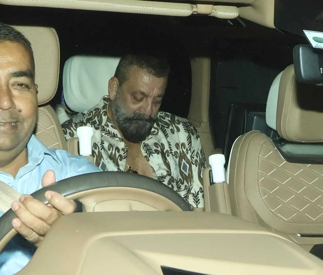 Veteran screenwriter Salim Khan of Salim-Javed duo has suffered a minimal brain hemorrhage, doctor Jaleel Parkar, who is looking after his case, has informed
(In Pic: Sanjay Dutt)